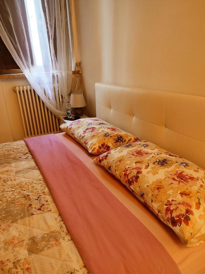Ferienwohnung Ca' Degli Sposi Mantua Exterior foto